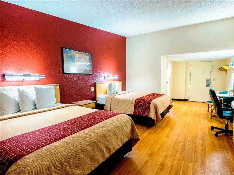 Red Roof Inn & Suites Brunswick I-95 Exterior foto